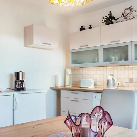 Apartament Heim Lisse *